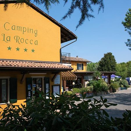 Camping La Rocca Манерба-дель-Гарда Екстер'єр фото